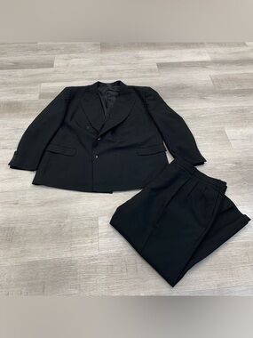 DiPalma Men's Black Double-Breasted Suit